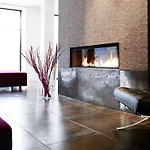 Scandic Front 4*