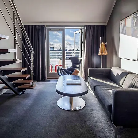 Hotell Scandic Front 4*