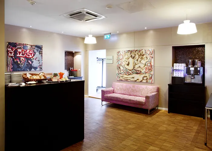 Scandic Front Otel 4*