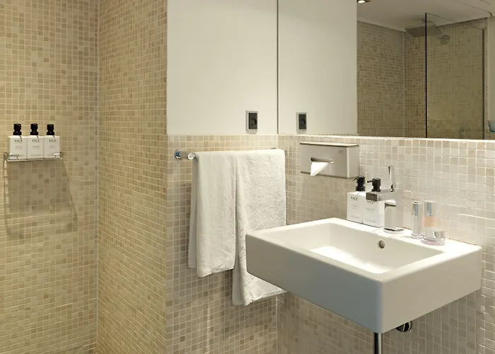 Hotell Scandic Front 4*