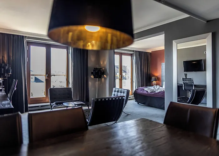 Scandic Front Otel 4*