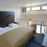Scandic Front