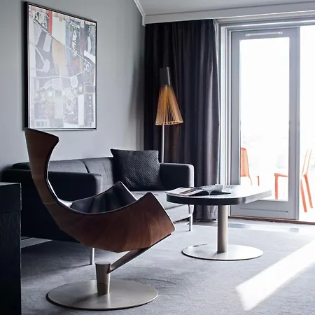 Scandic Front